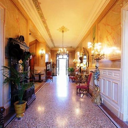 Chateau Des Fontaines Canet  Exterior photo